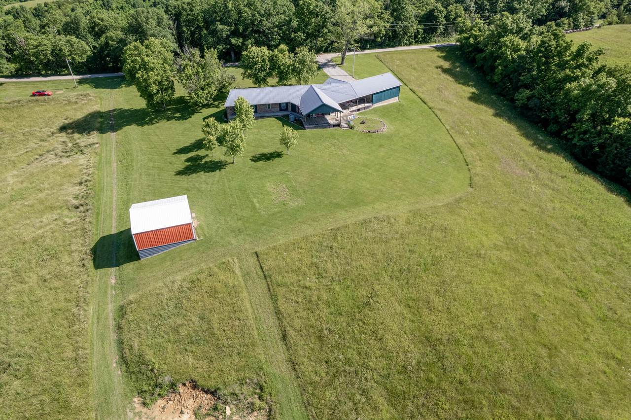790 Arthur Lane - Photo 1
