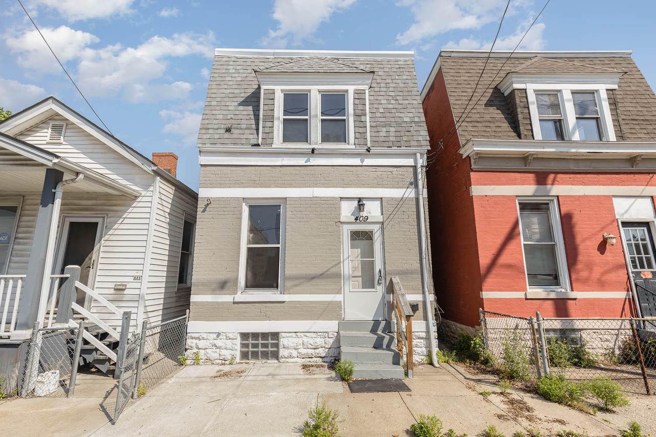 409 9th Street - Photo 1