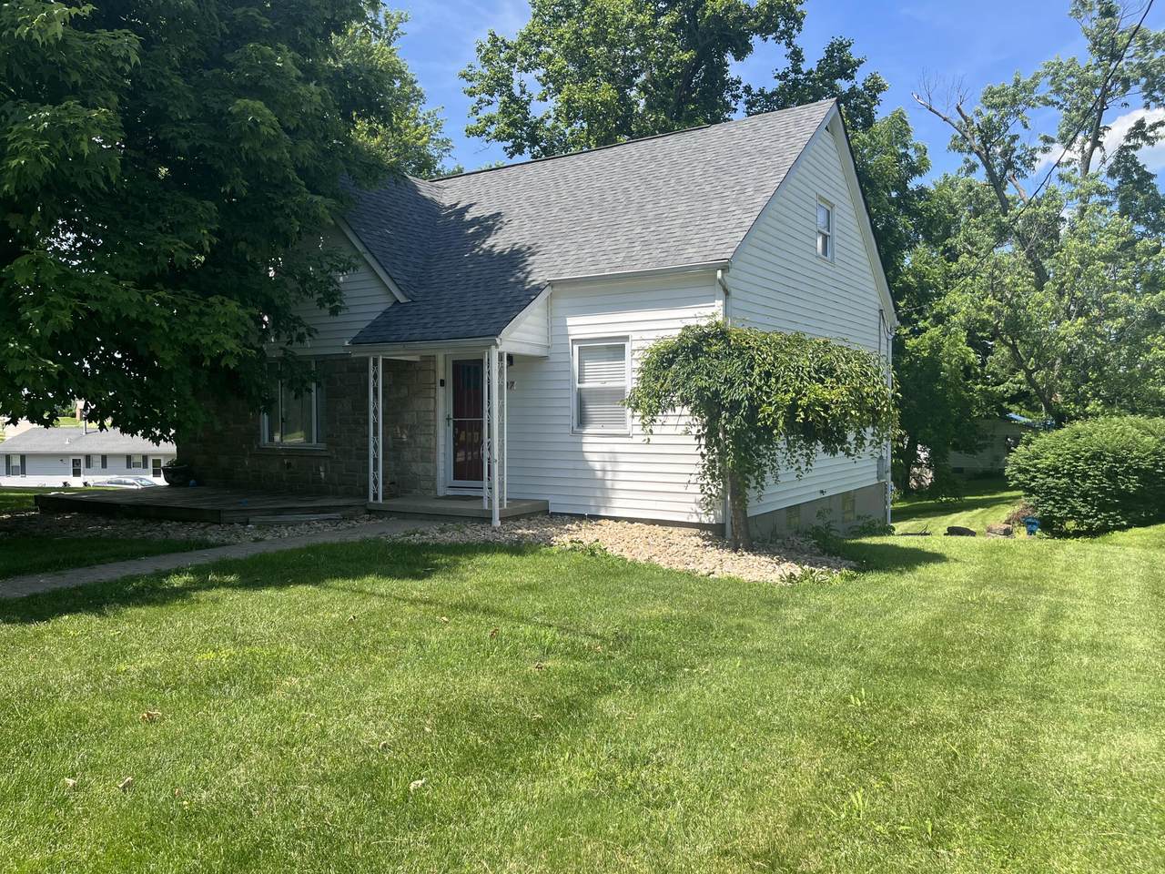 17 Kelly Avenue - Photo 1