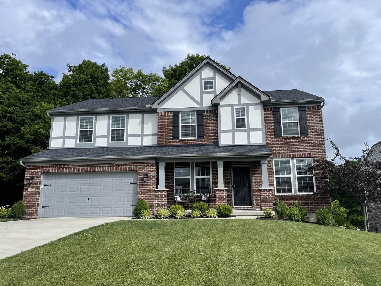 10152 Waterford Court - Photo 1