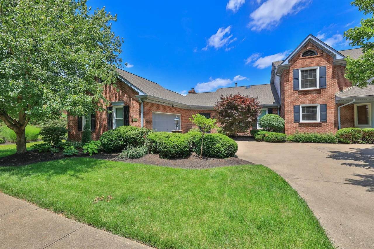 864 Windsor Green Drive - Photo 1