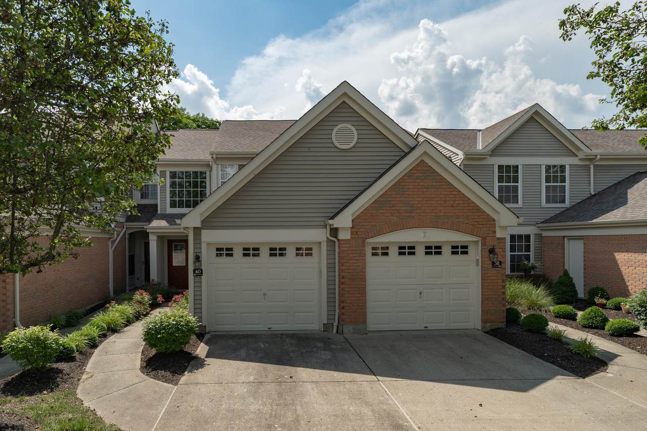 40 Springside Drive - Photo 1