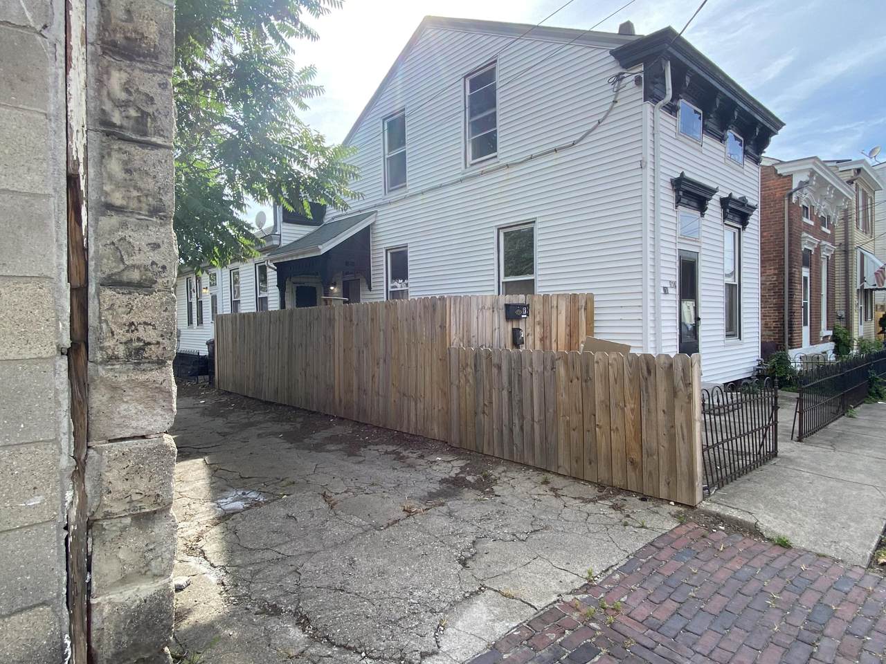 934 Boone Street - Photo 1