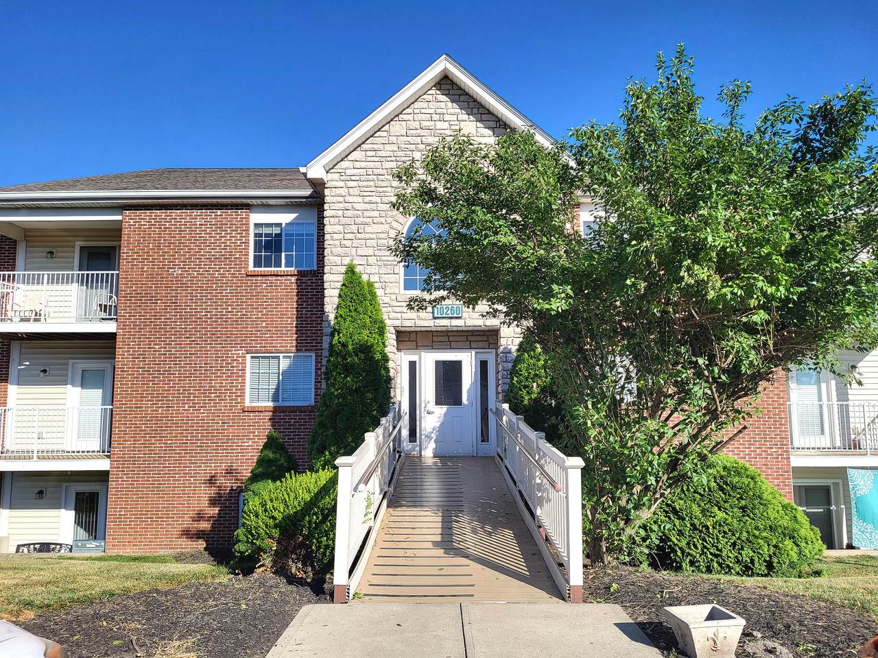 10260 Crossbow Court - Photo 1