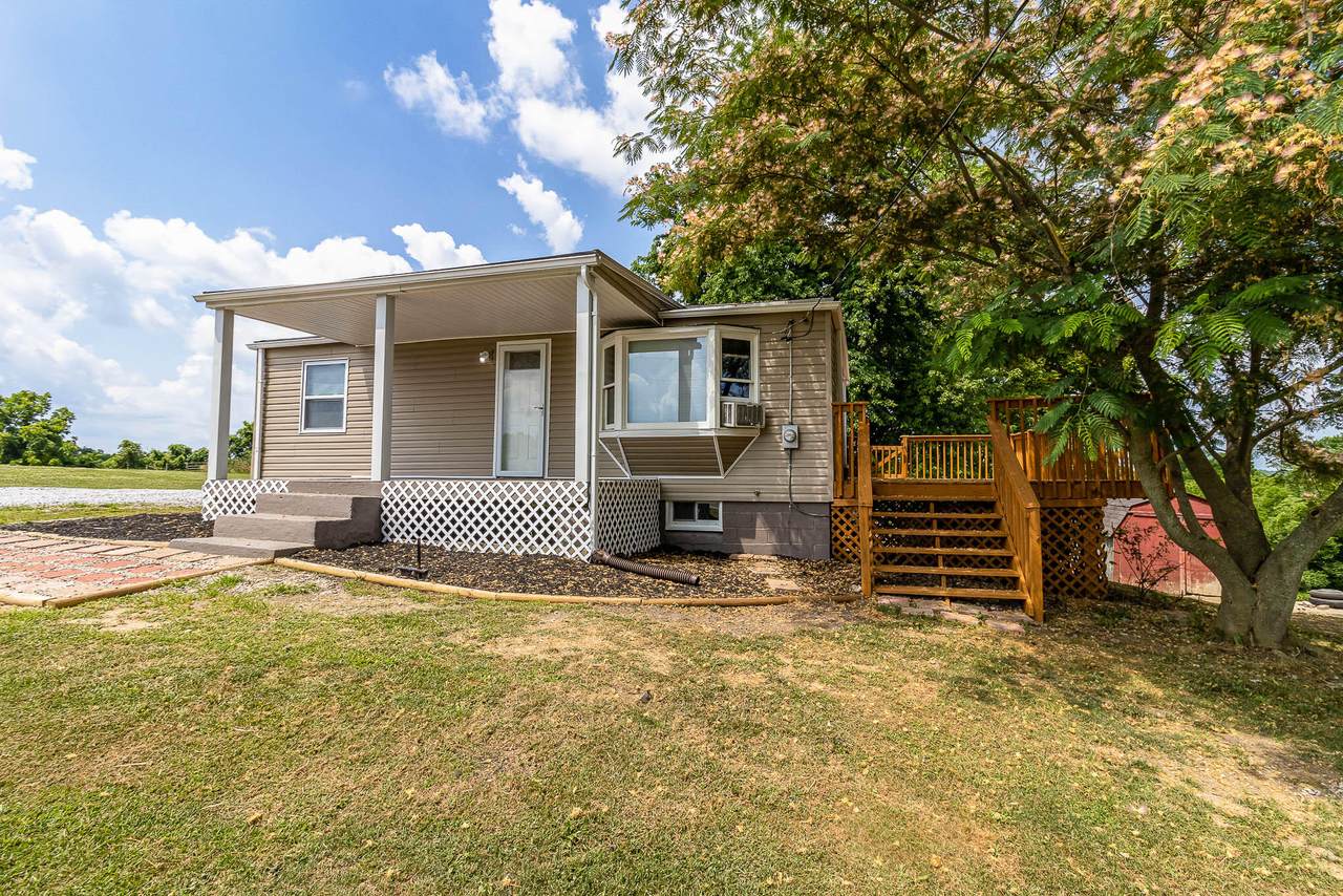 1395 Folsom Jonesville Road - Photo 1