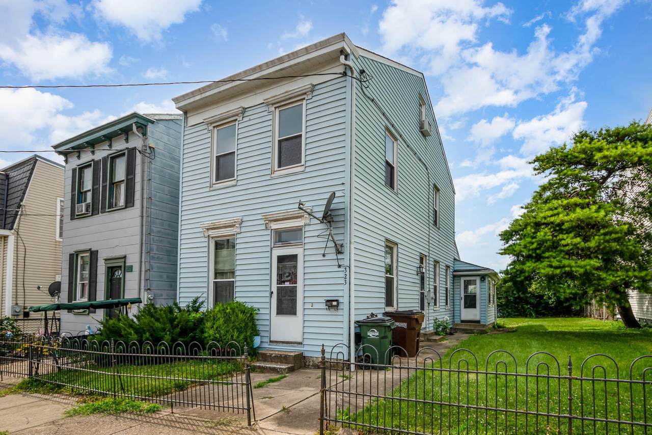 323 Hodge Street - Photo 1