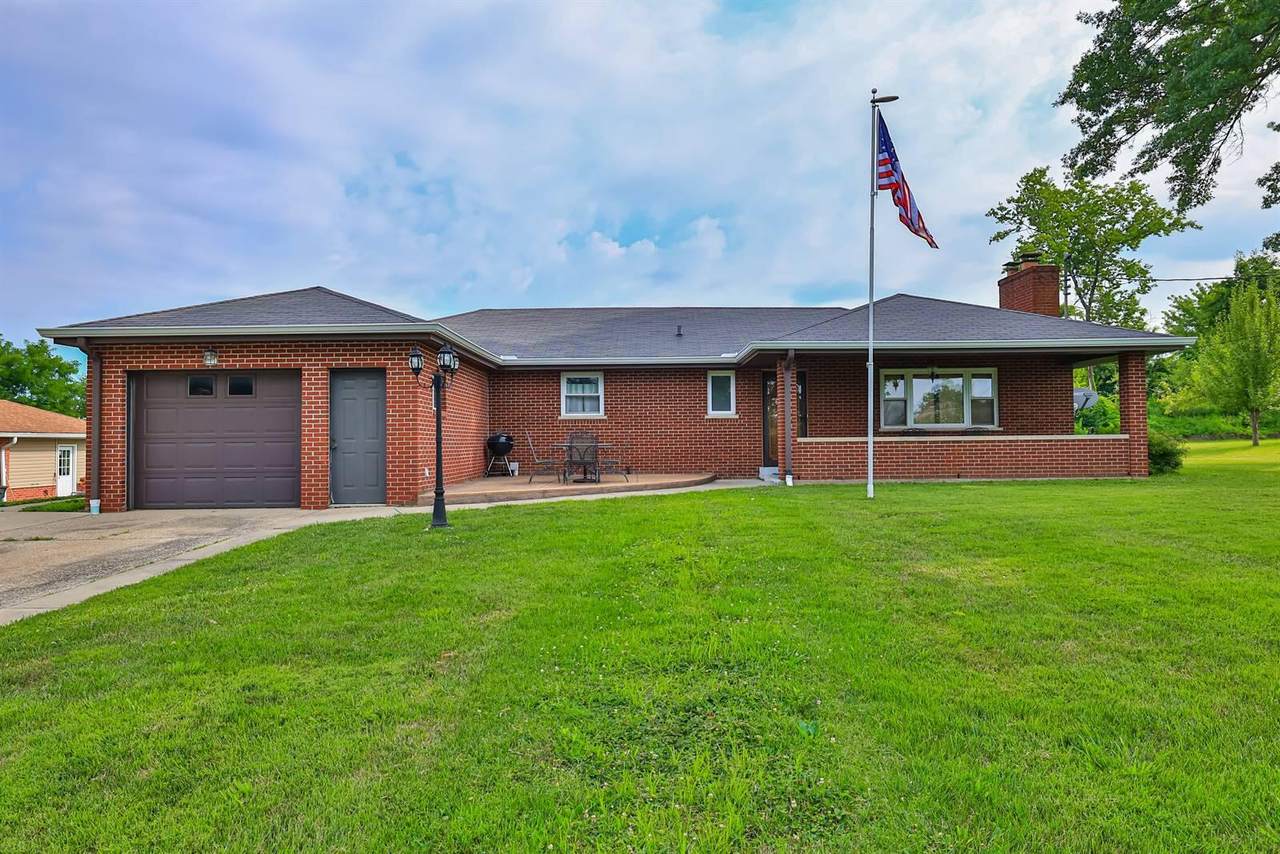 160 Mikkelsen Drive - Photo 1