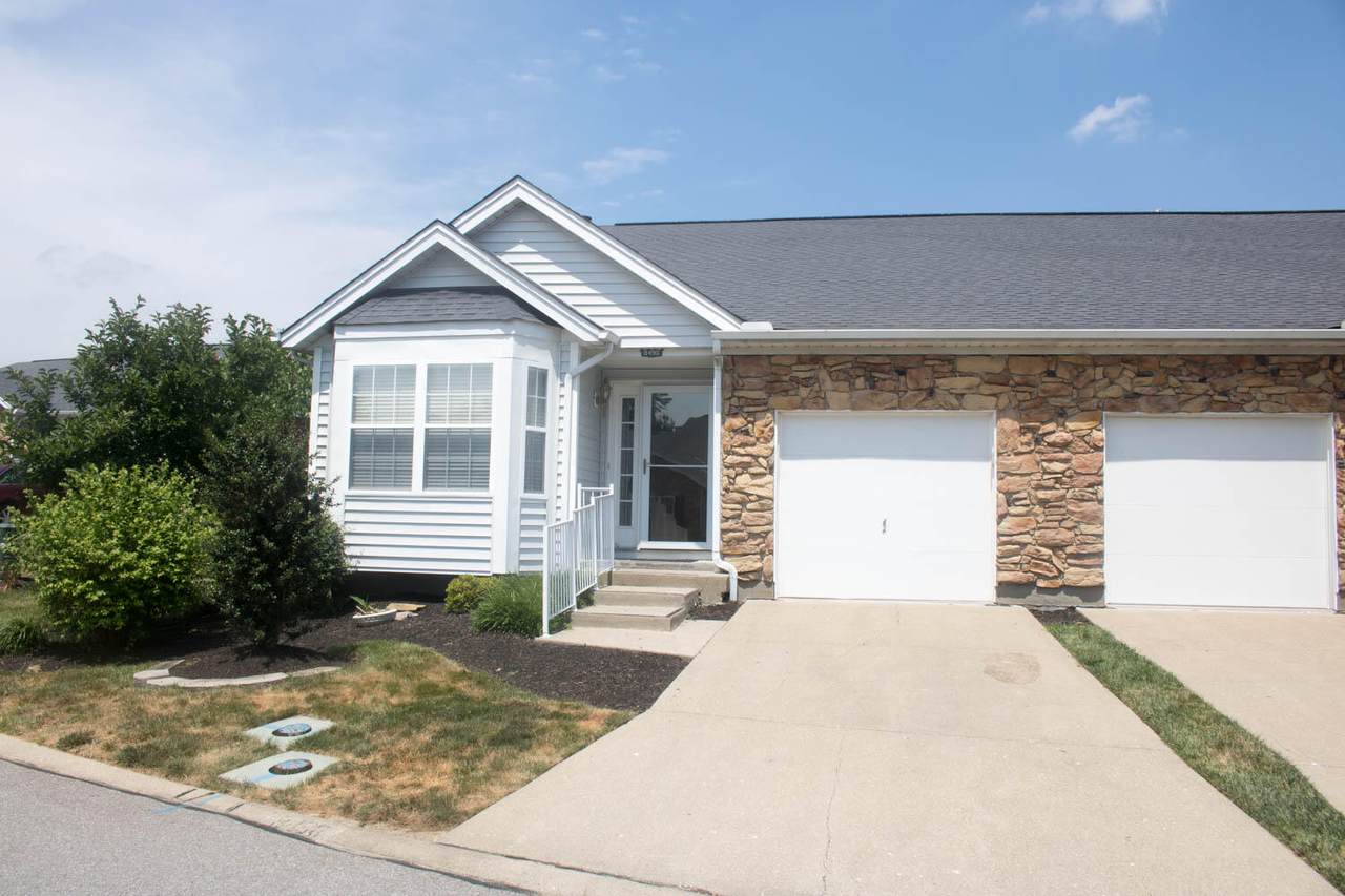 8490 Watersedge Drive - Photo 1
