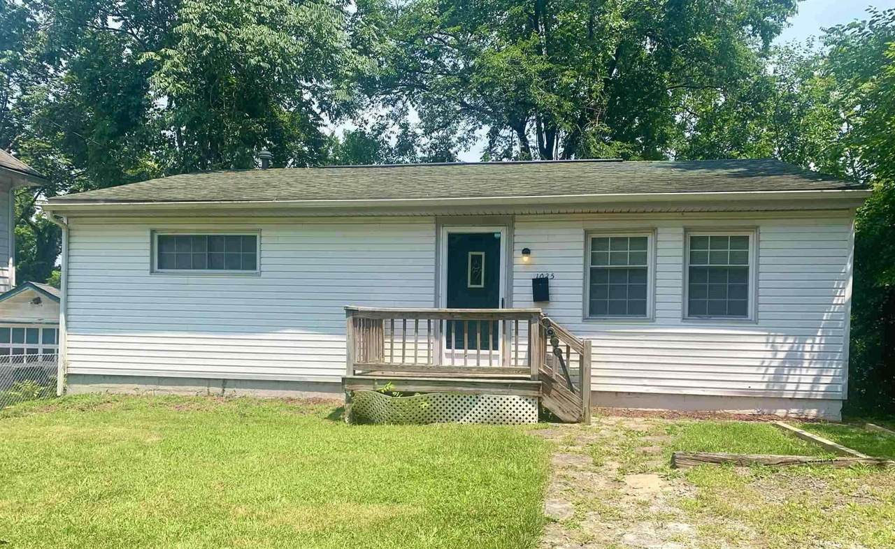 1025 Walnut Street - Photo 1