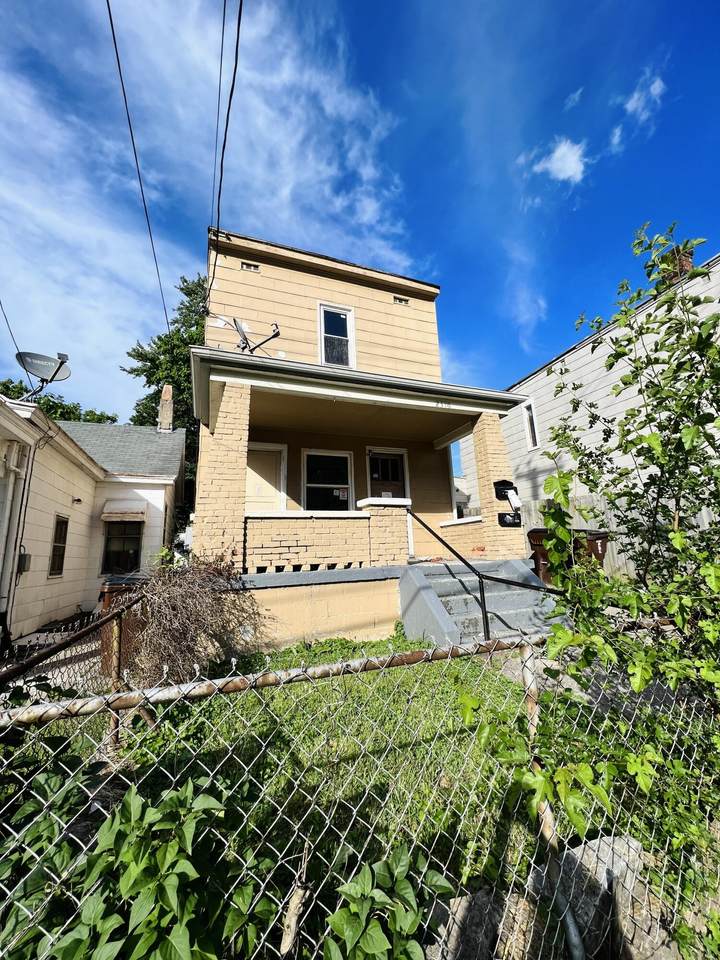 2316 Warren Street - Photo 1