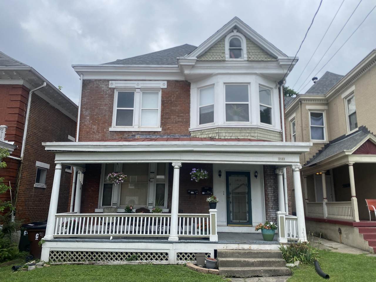 1823 Greenup Street - Photo 1
