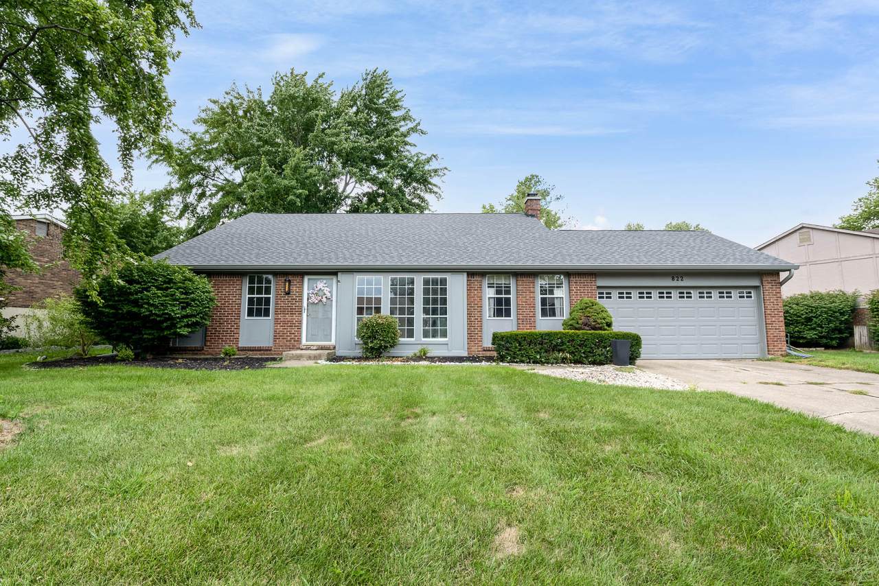 822 Deena Drive - Photo 1