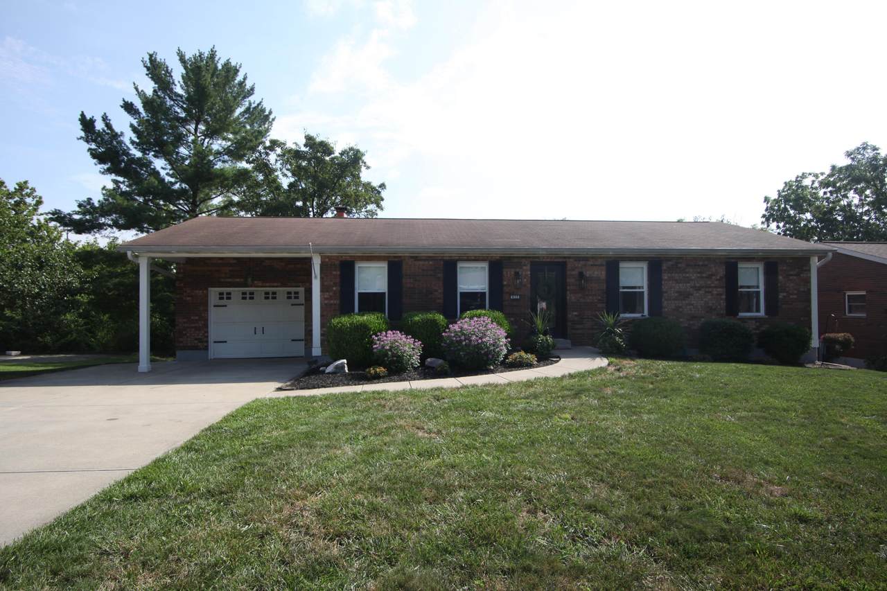 433 Shannon Drive - Photo 1