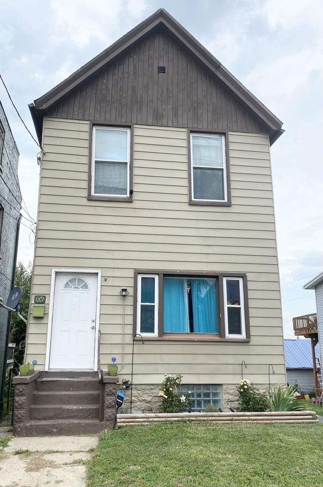 106 Ash Street - Photo 1