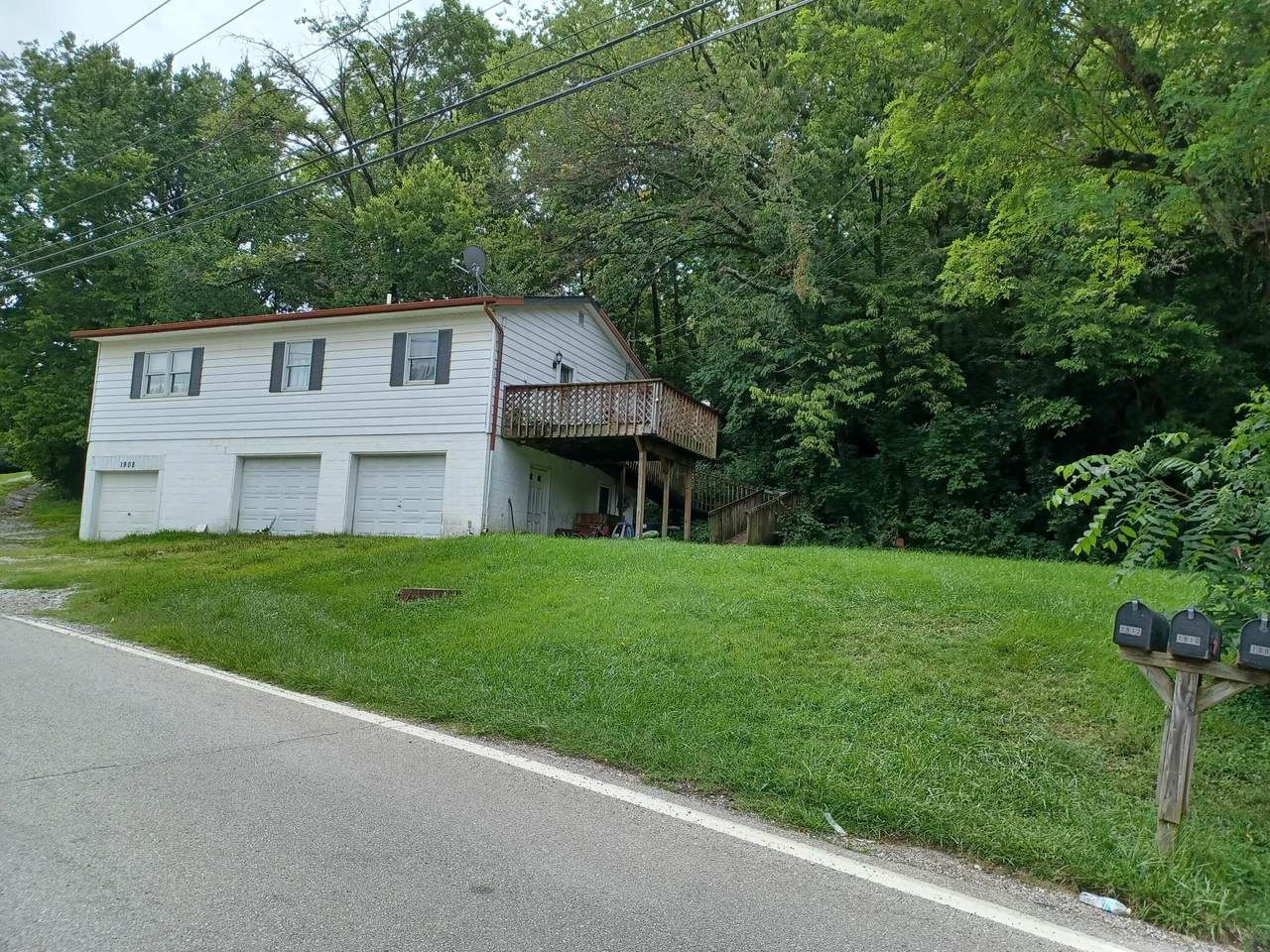 1908 Amsterdam Road - Photo 1