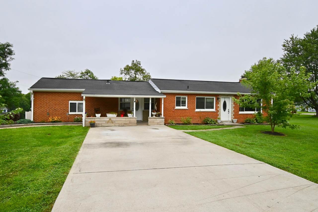 37 Apple Drive - Photo 1