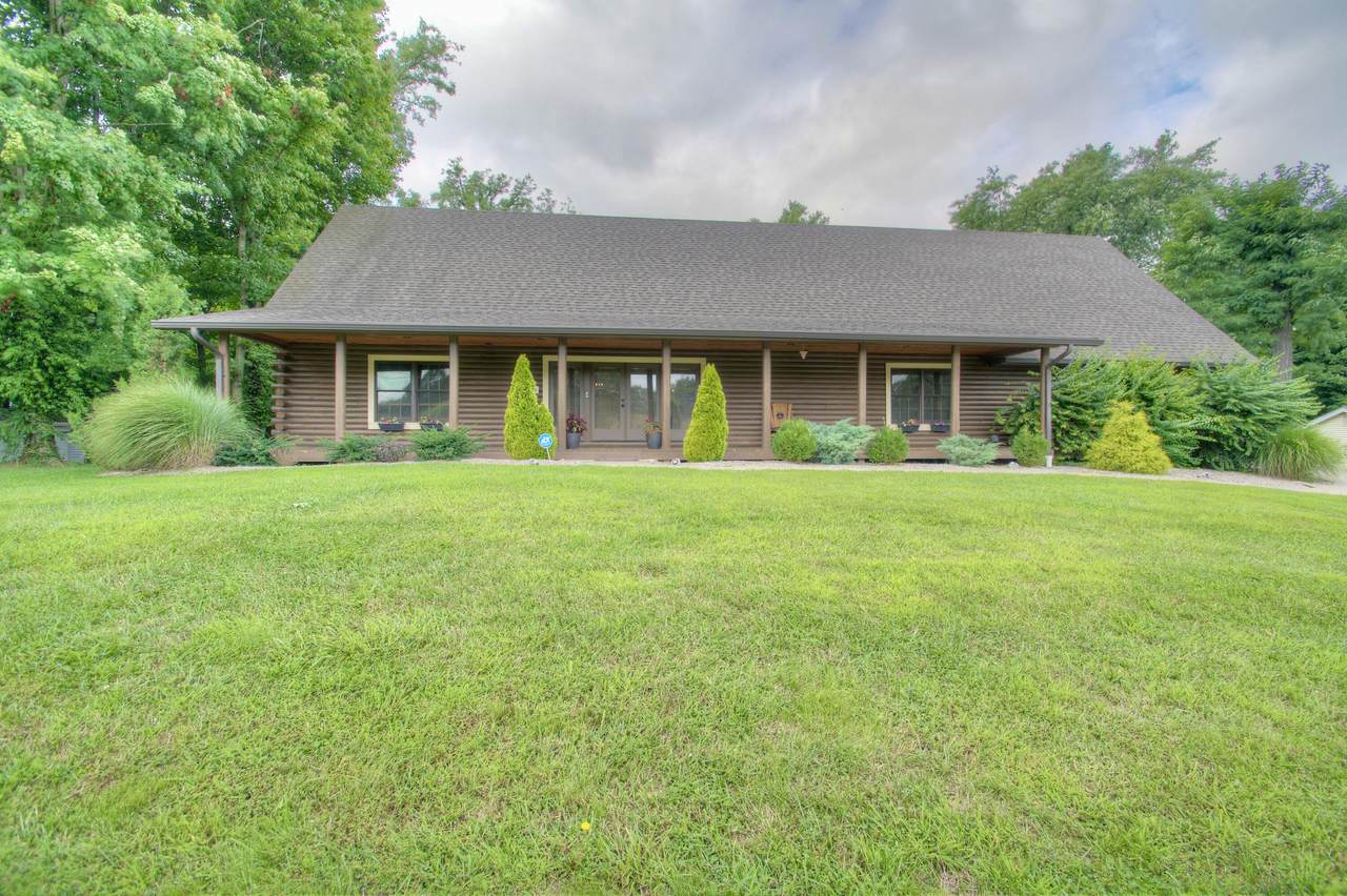 8223 Pleasant Valley Road - Photo 1