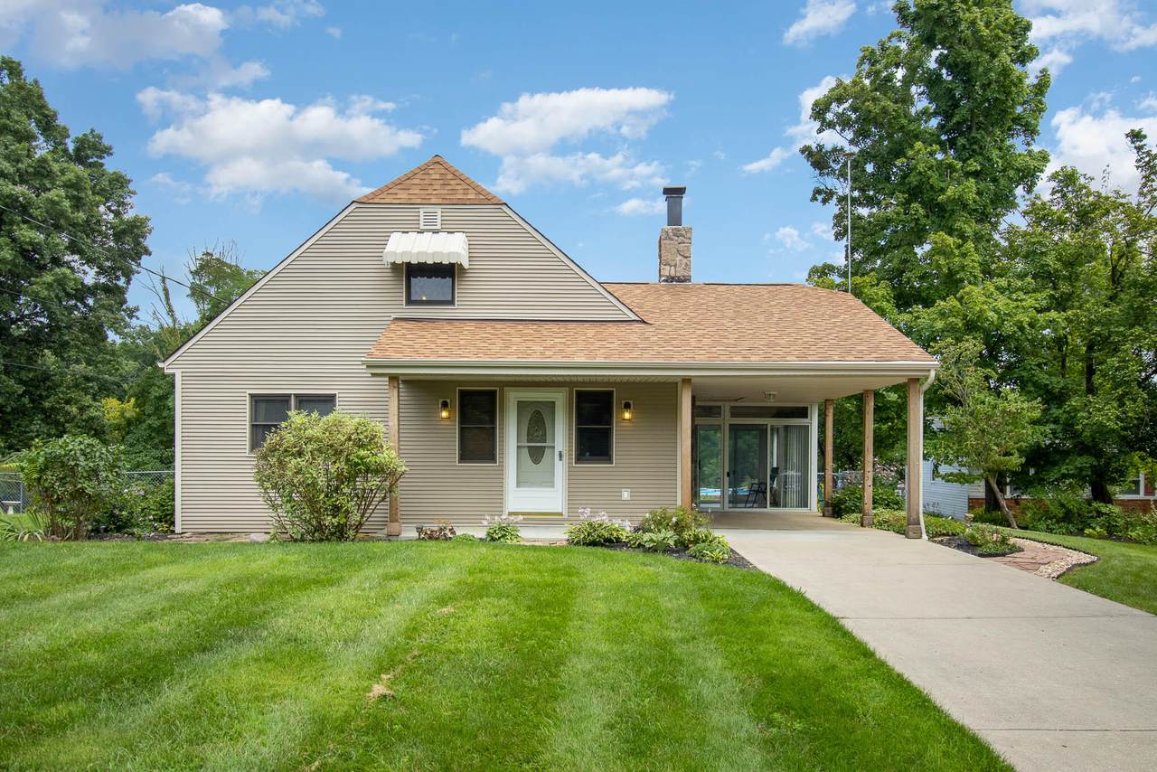 10632 Tonya Drive - Photo 1