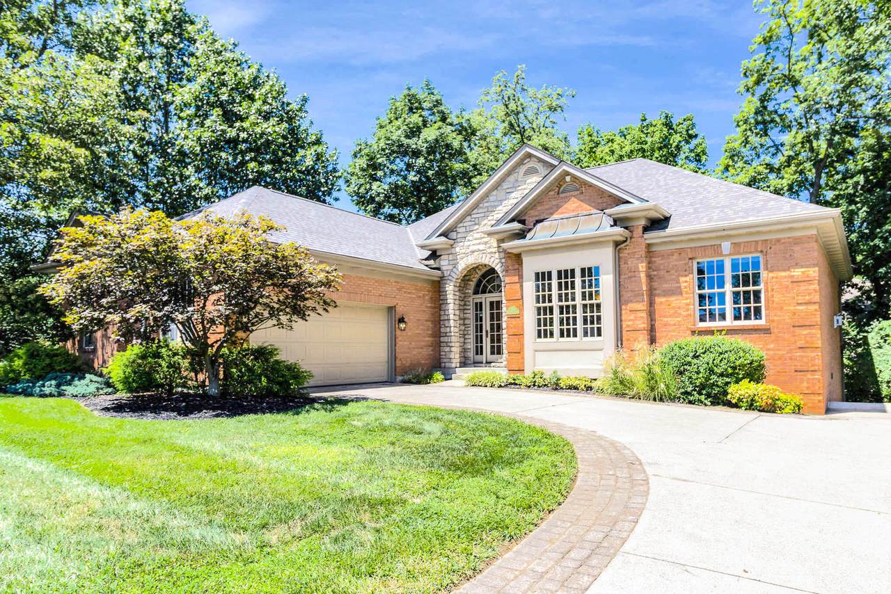 876 Keeneland Green Drive - Photo 1