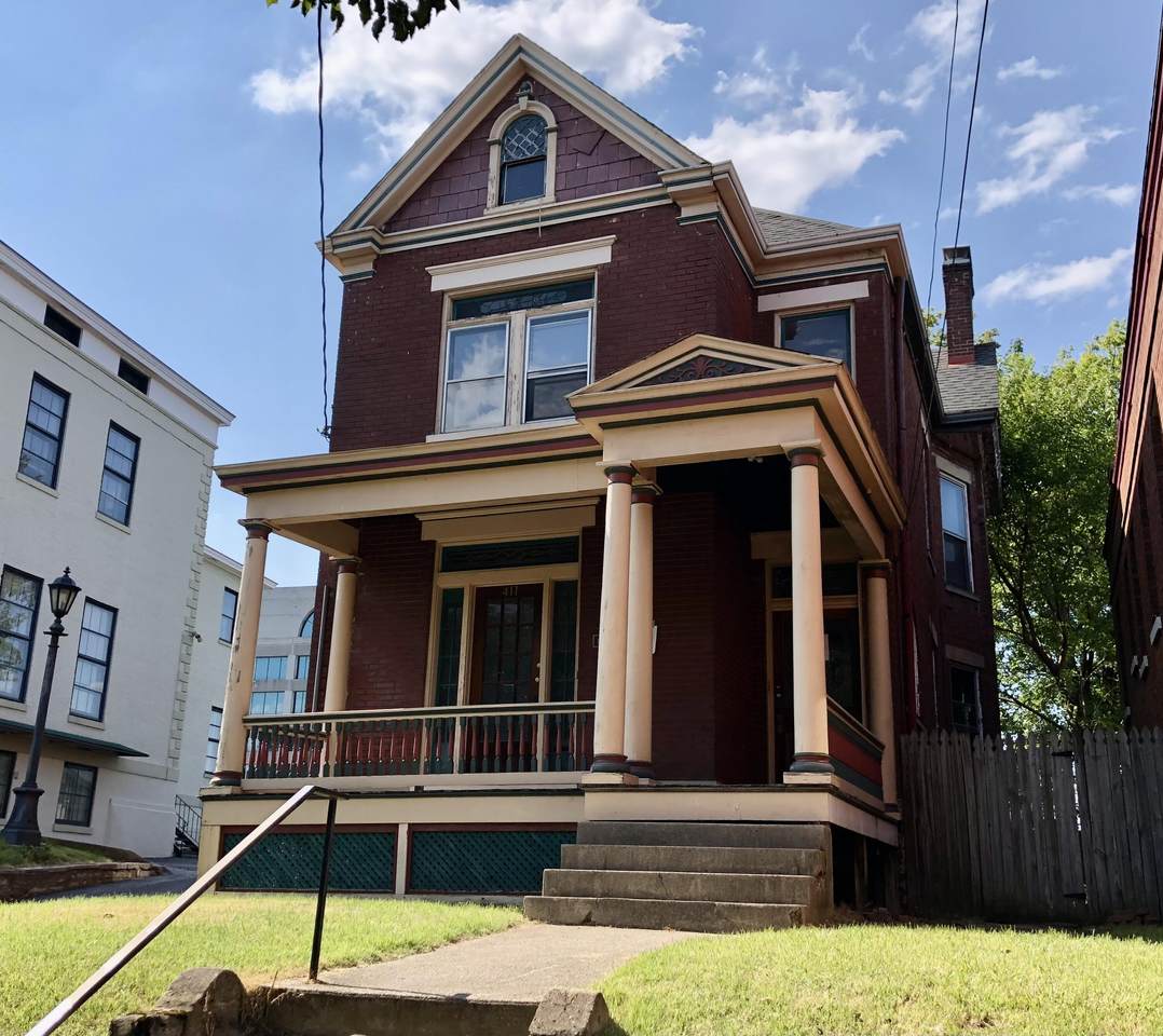 411 3rd Street - Photo 1