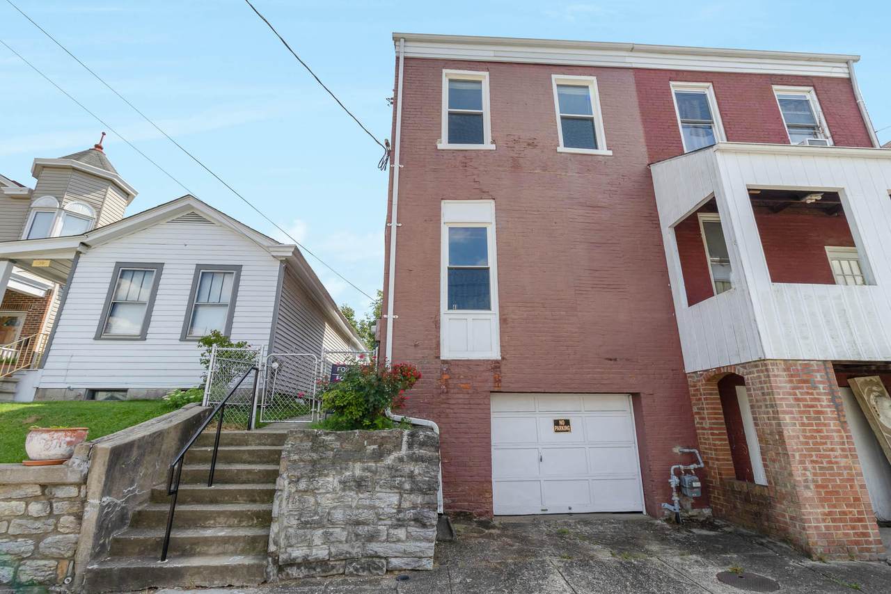 41 Ash Street - Photo 1