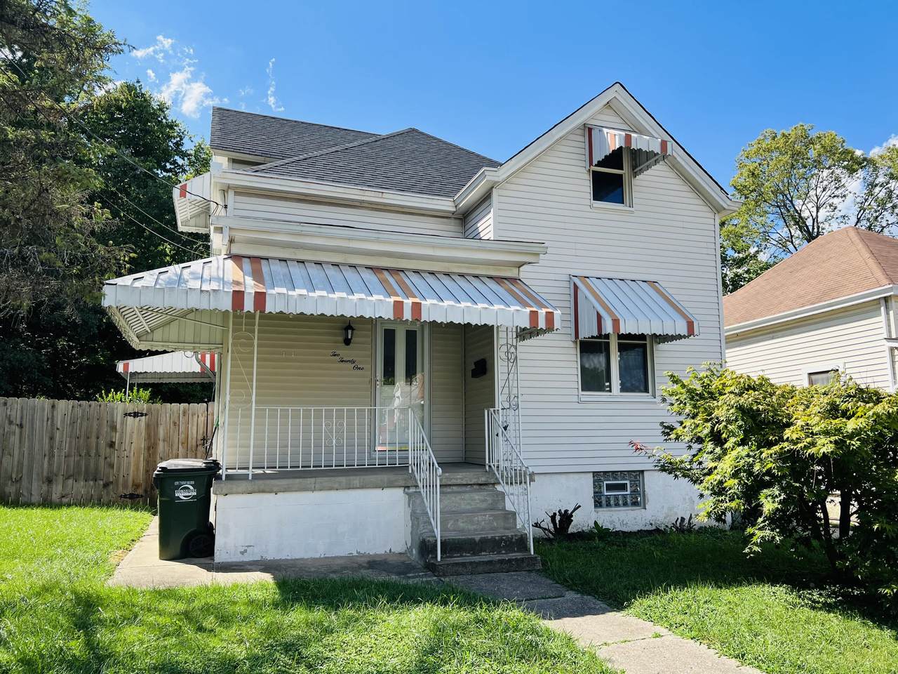 221 Montclair Avenue - Photo 1