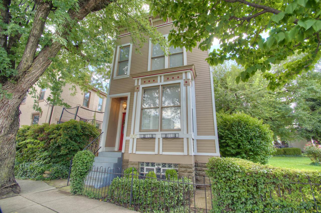 207 5th Street - Photo 1