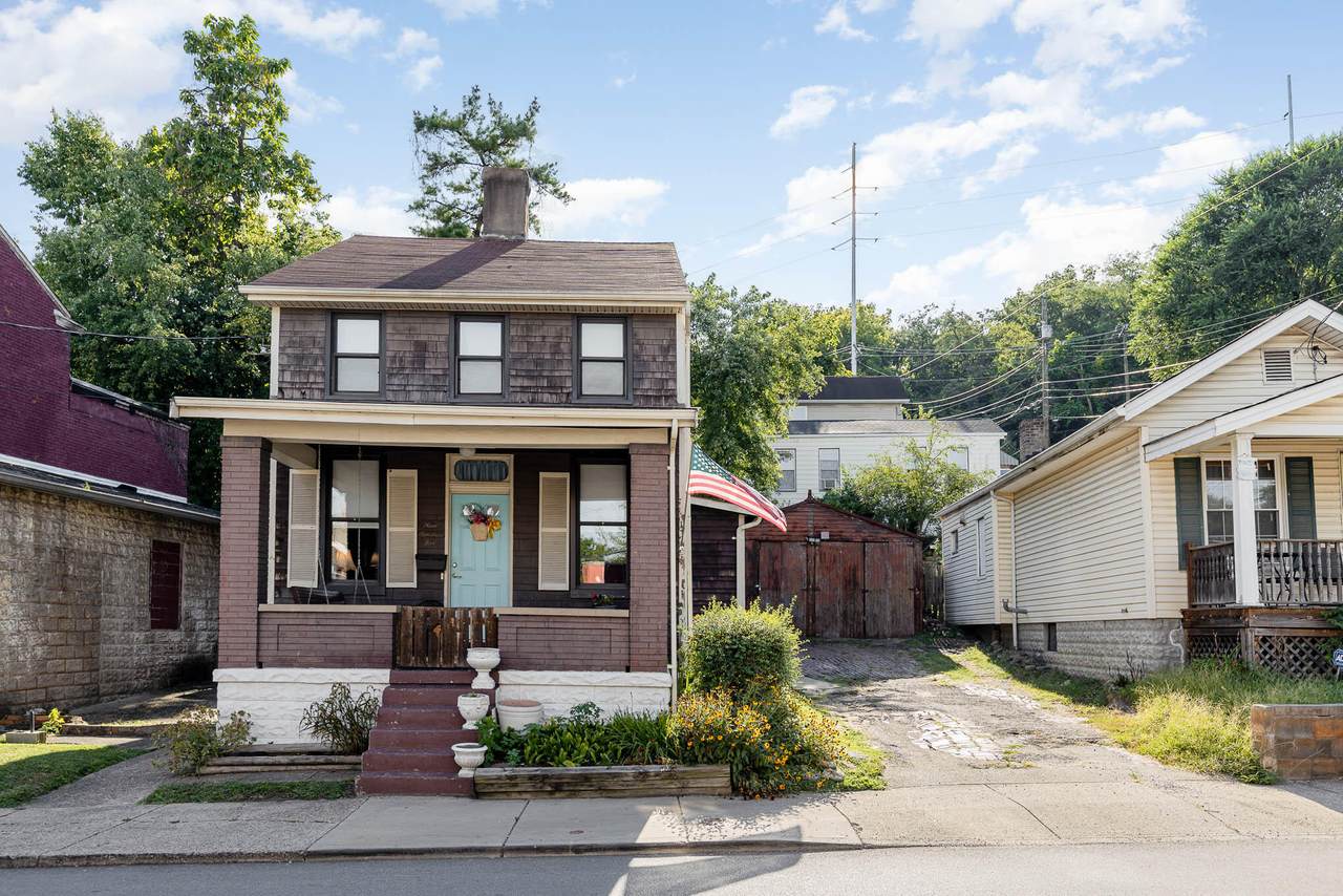 905 Baker Street - Photo 1