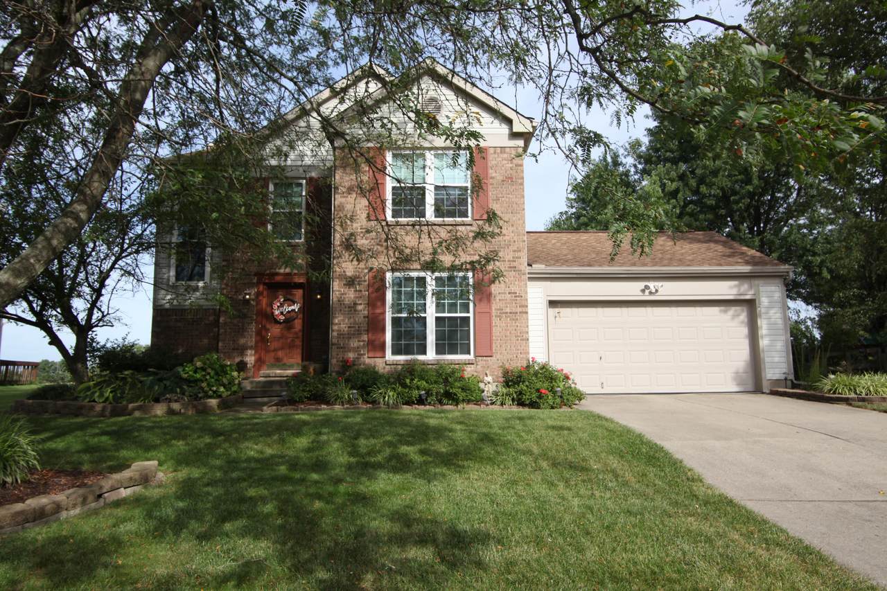 7121 Highpoint Drive - Photo 1