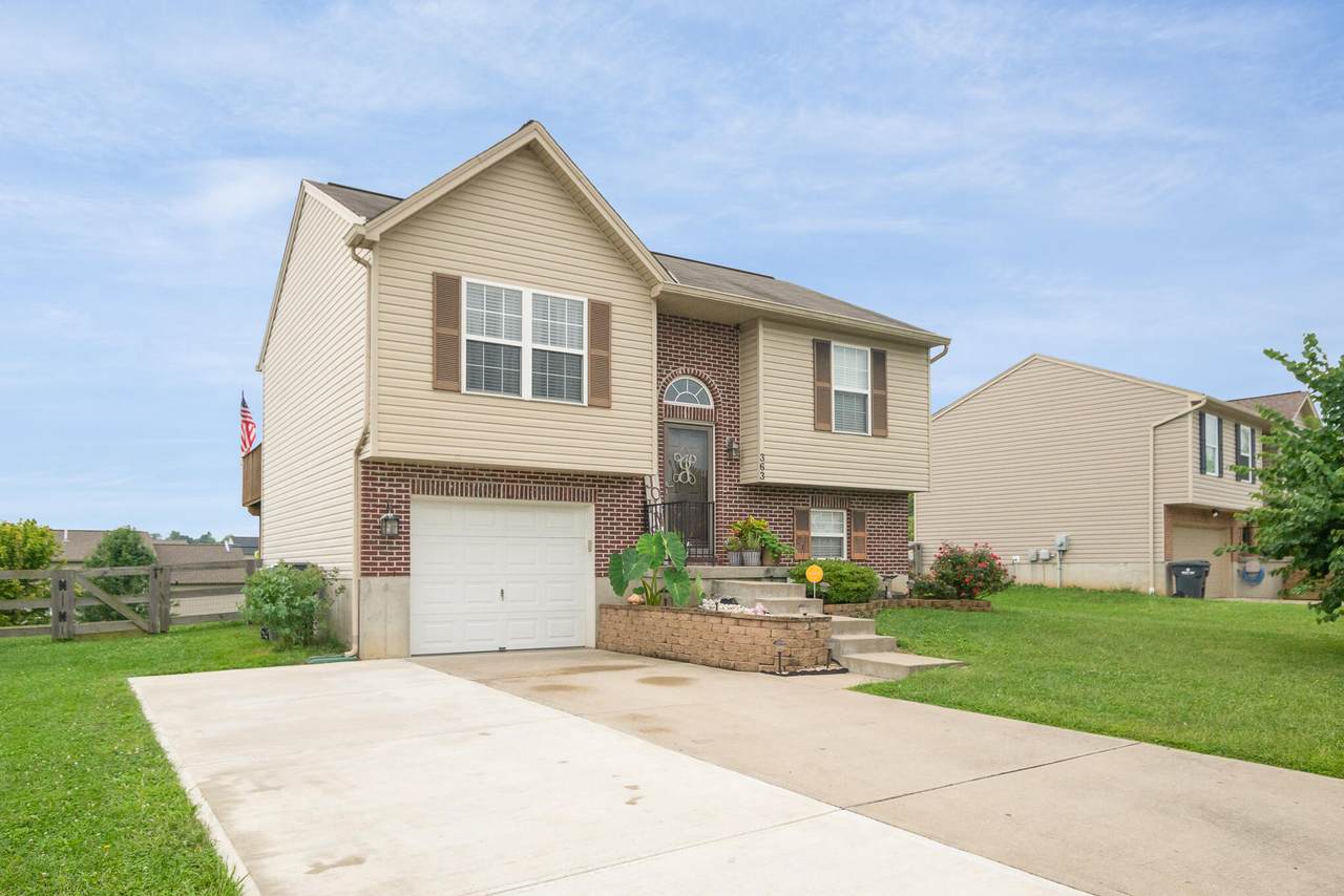363 Rocky Pointe Court - Photo 1