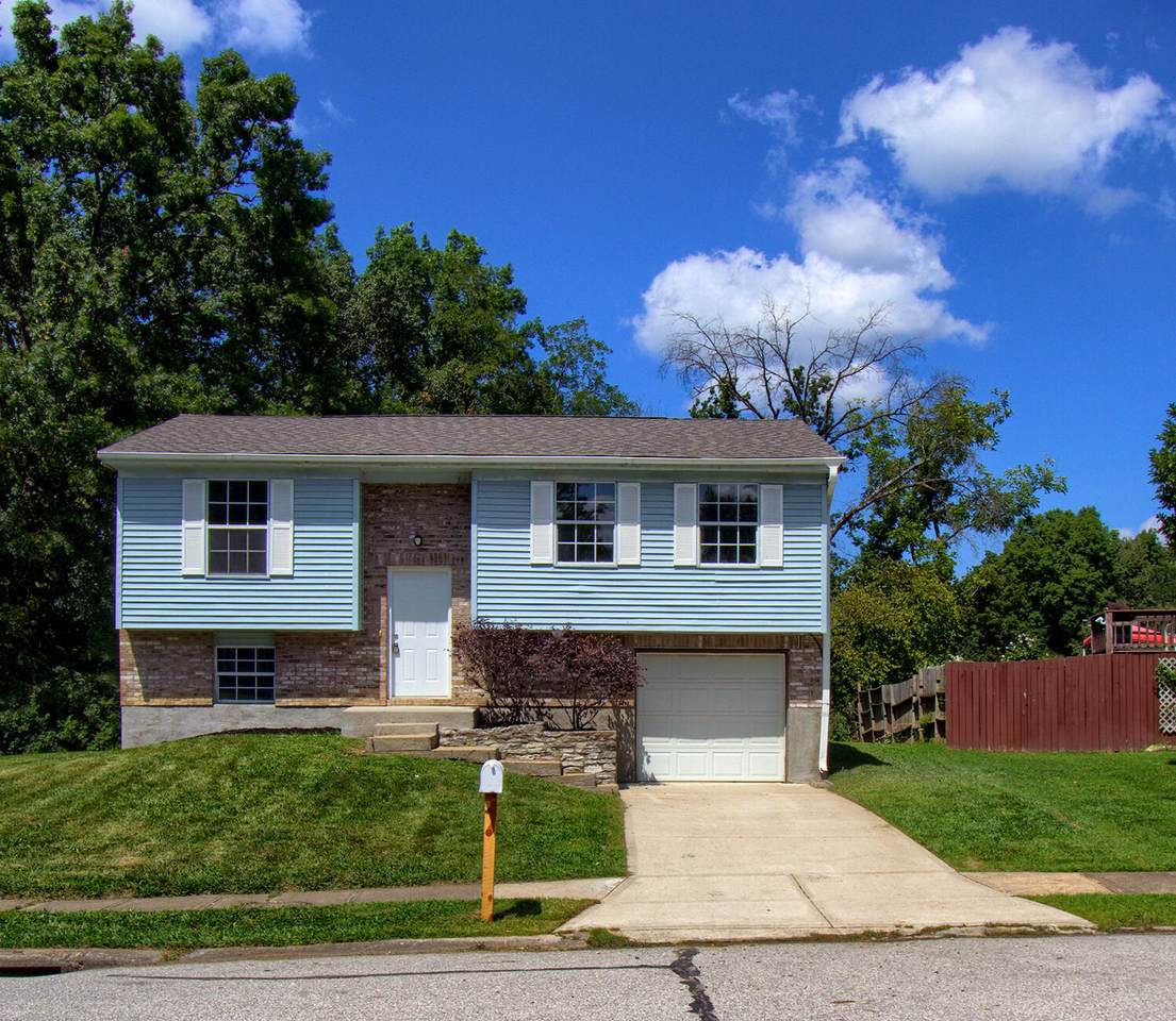 42 Ridgewood Drive - Photo 1