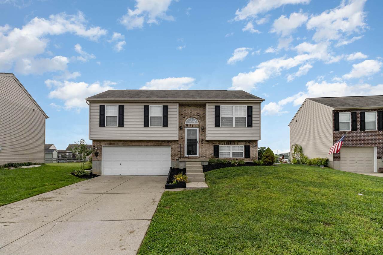 603 Badger Court - Photo 1