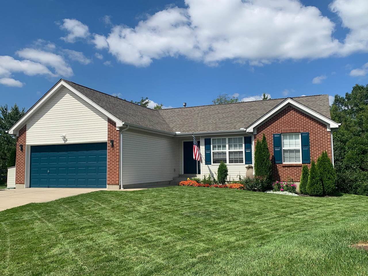 10170 Chestnut Oak Drive - Photo 1