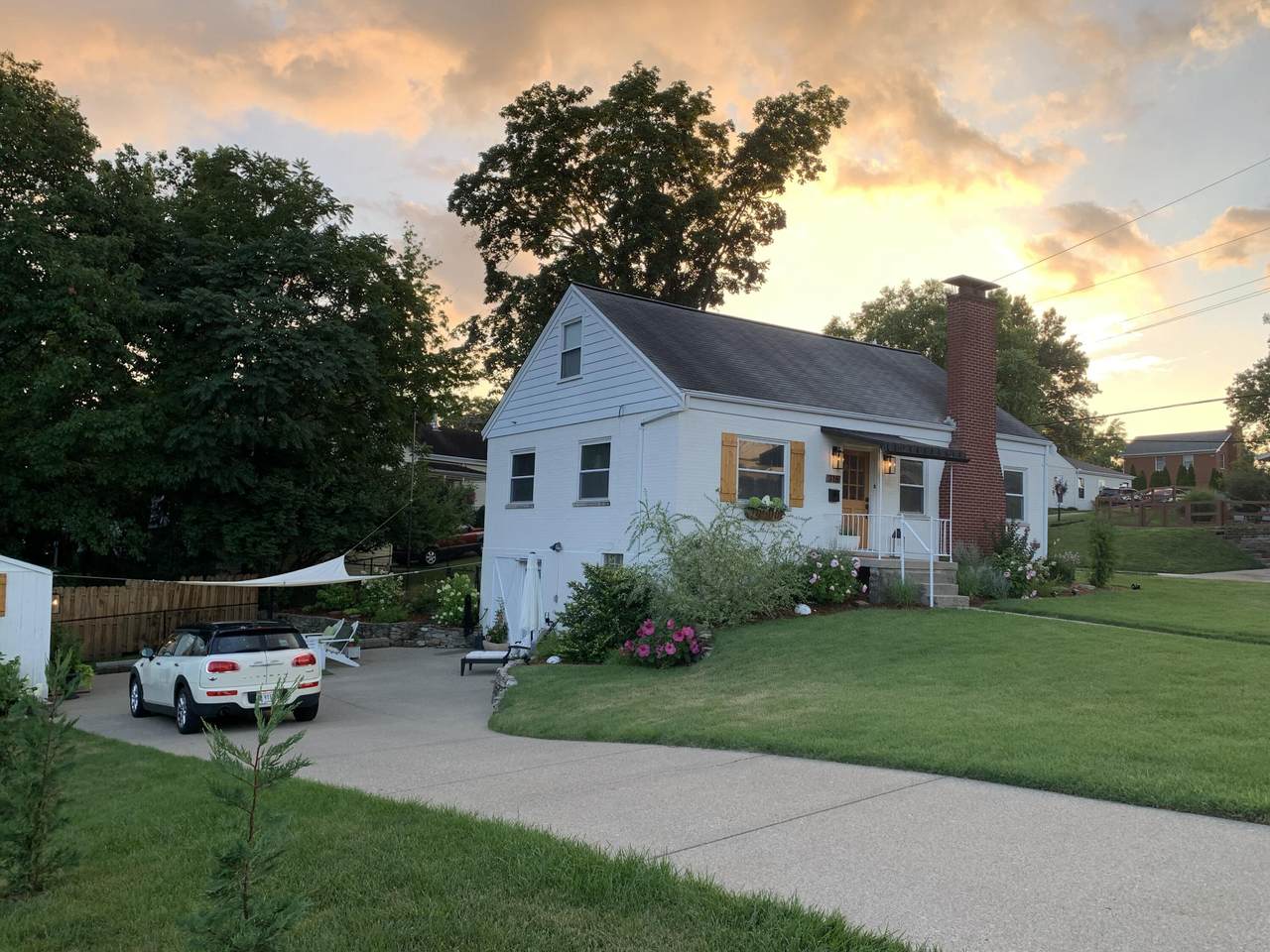 216 Grant Street - Photo 1