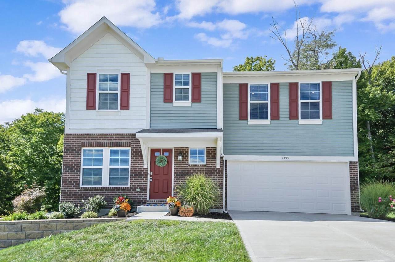 1395 Meadowcrest Circle - Photo 1