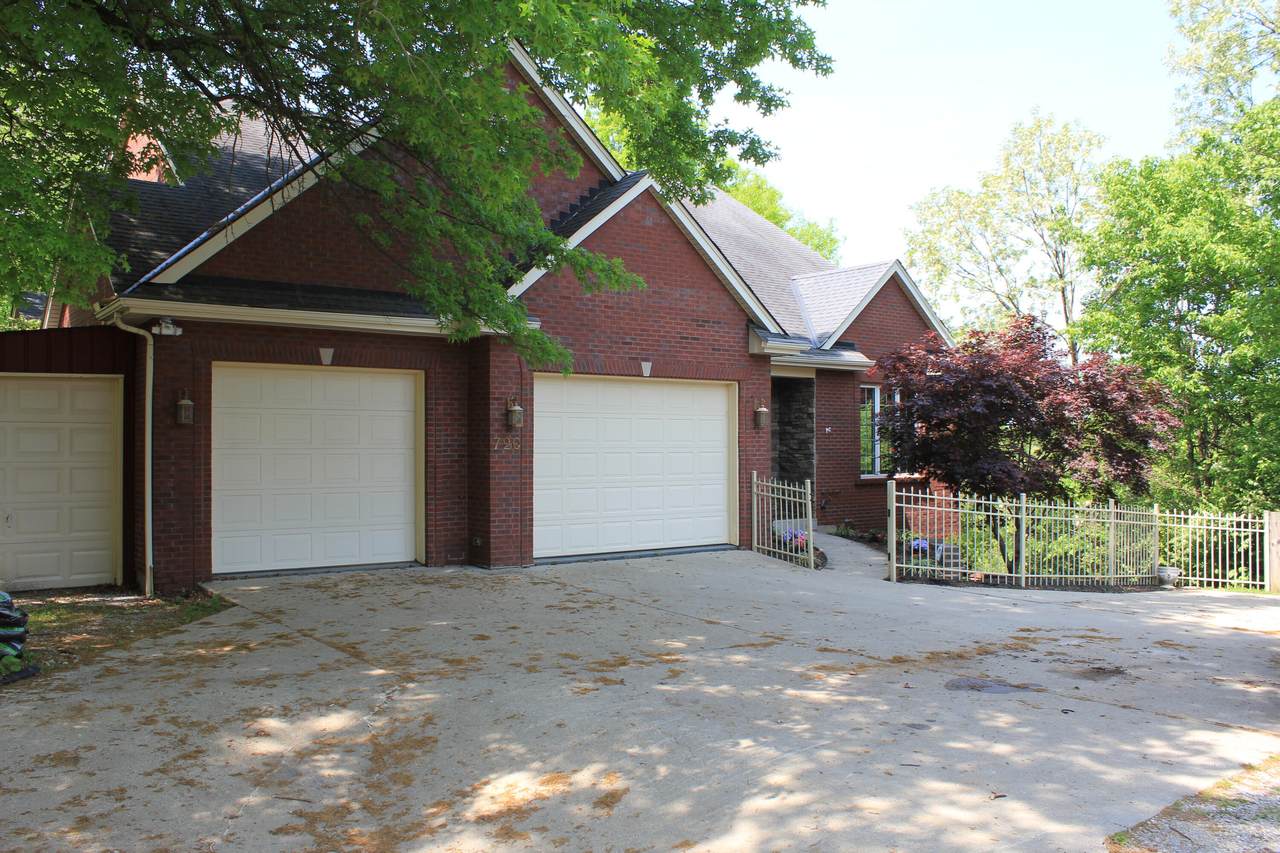 720 Dudley Road - Photo 1