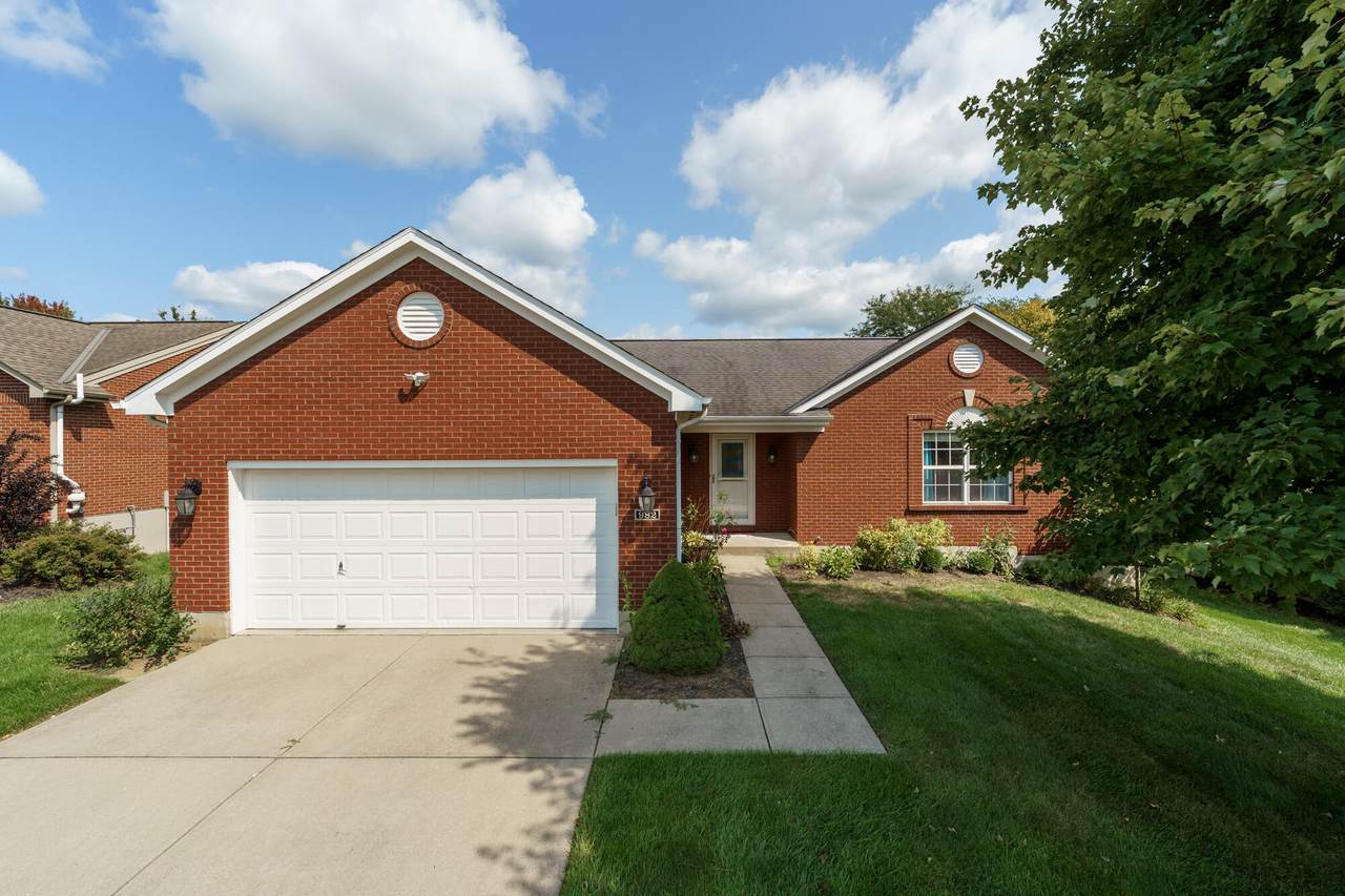 982 Surfridge Drive - Photo 1
