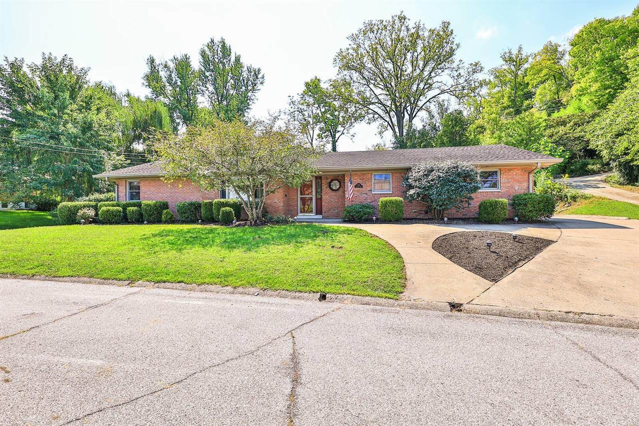 405 Electric Avenue - Photo 1