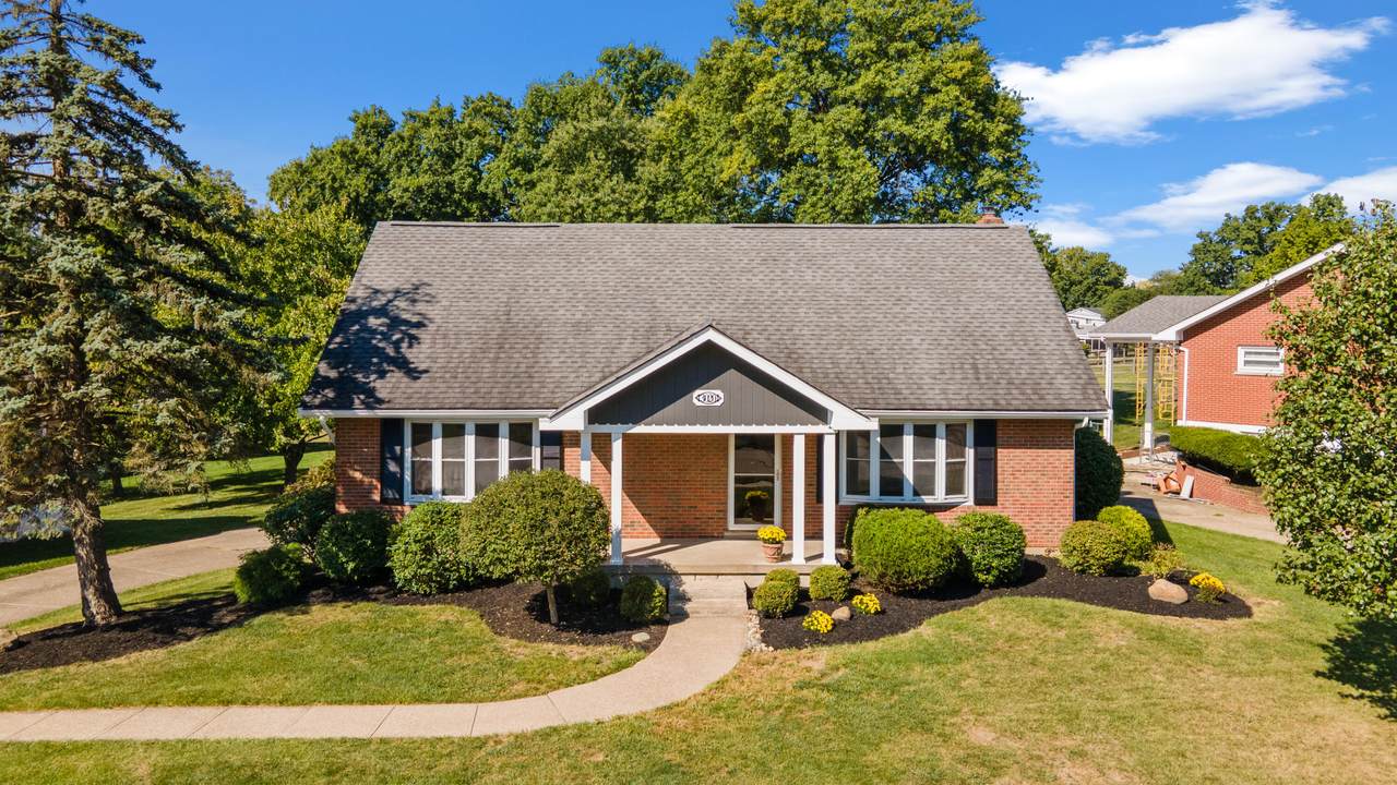 3020 Lindsey Dr - Photo 1