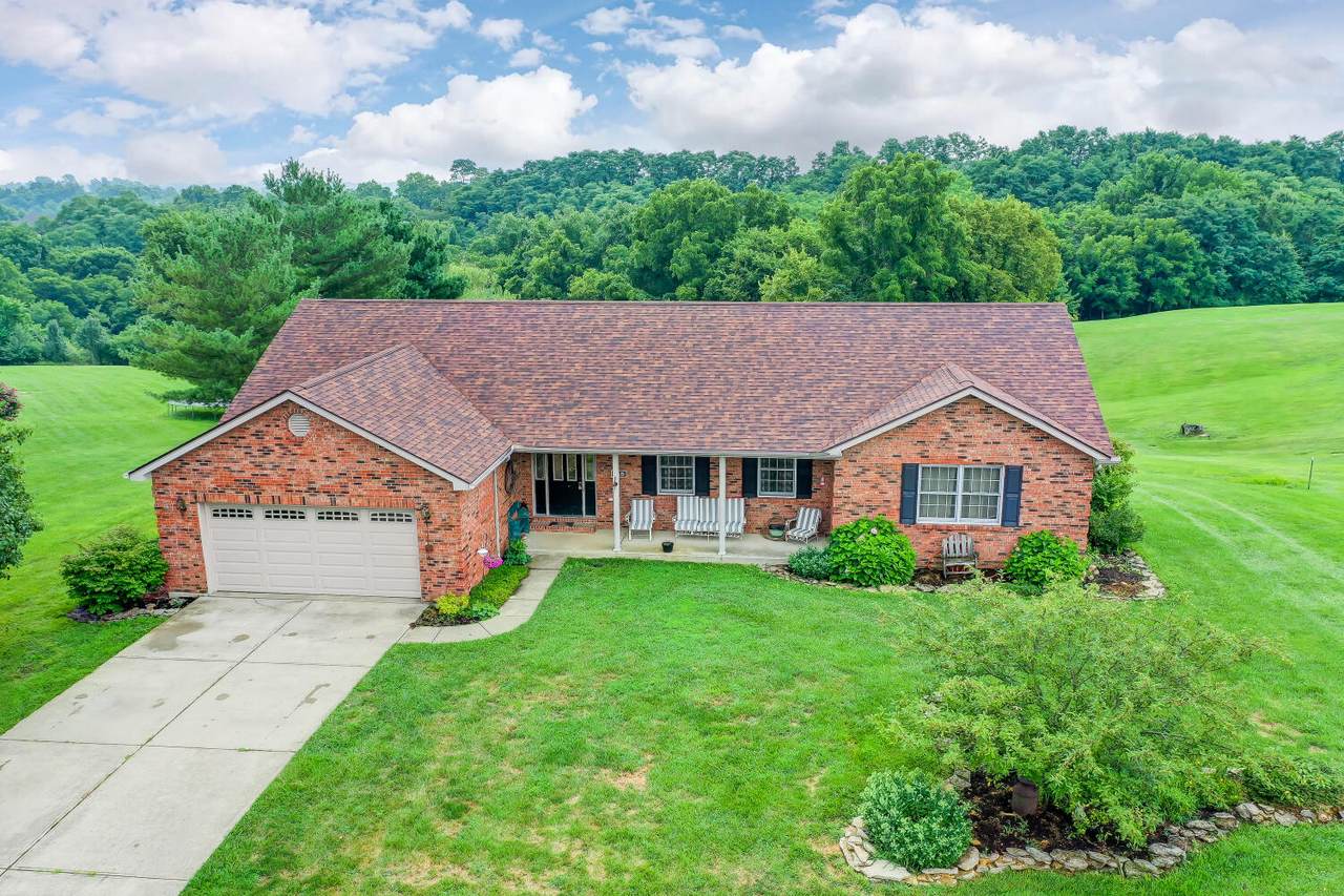 145 Lexington Trail - Photo 1