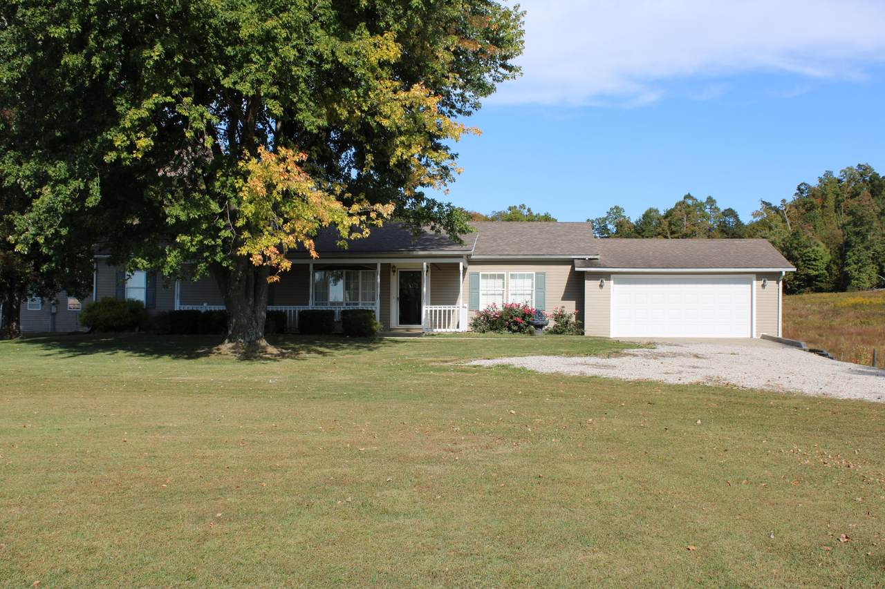 1984 Evan Sisters Road - Photo 1