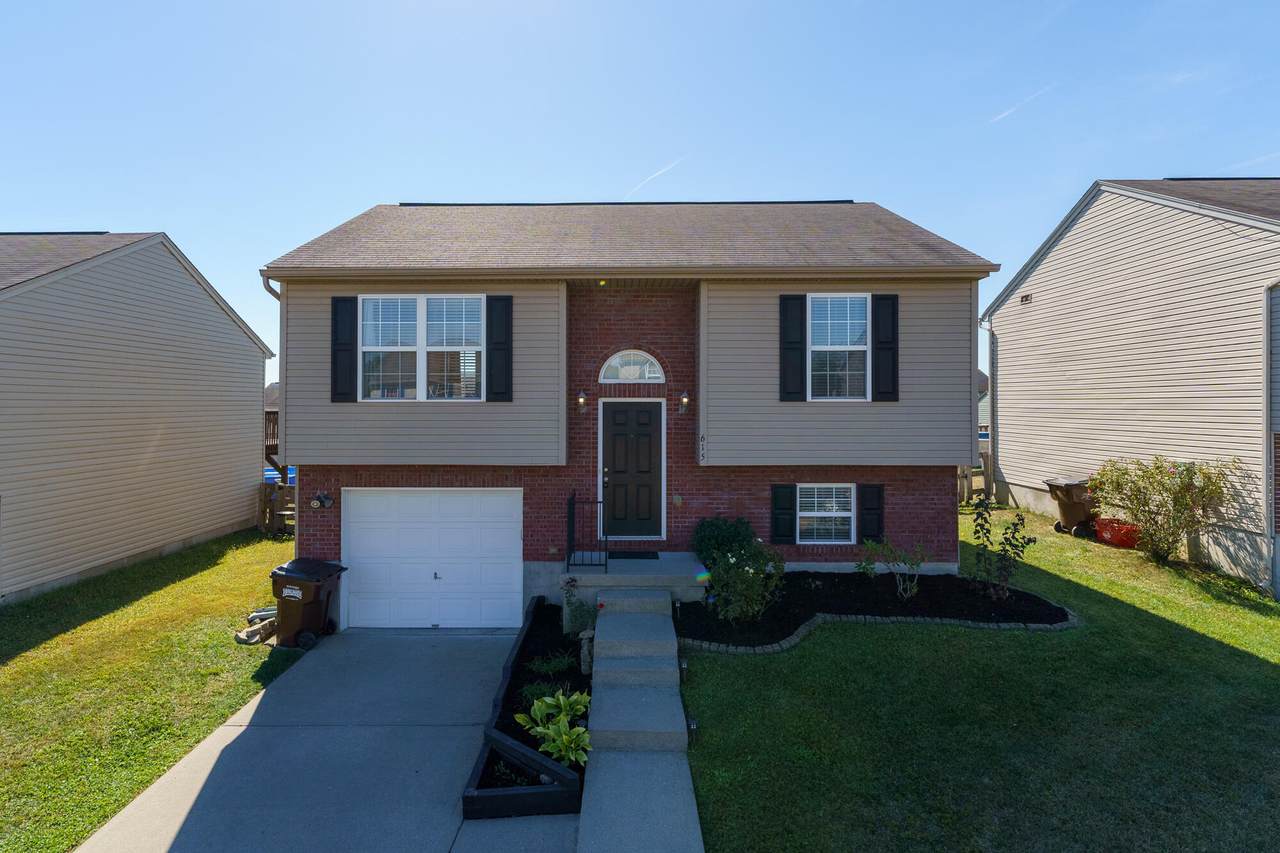 615 Badger Court - Photo 1