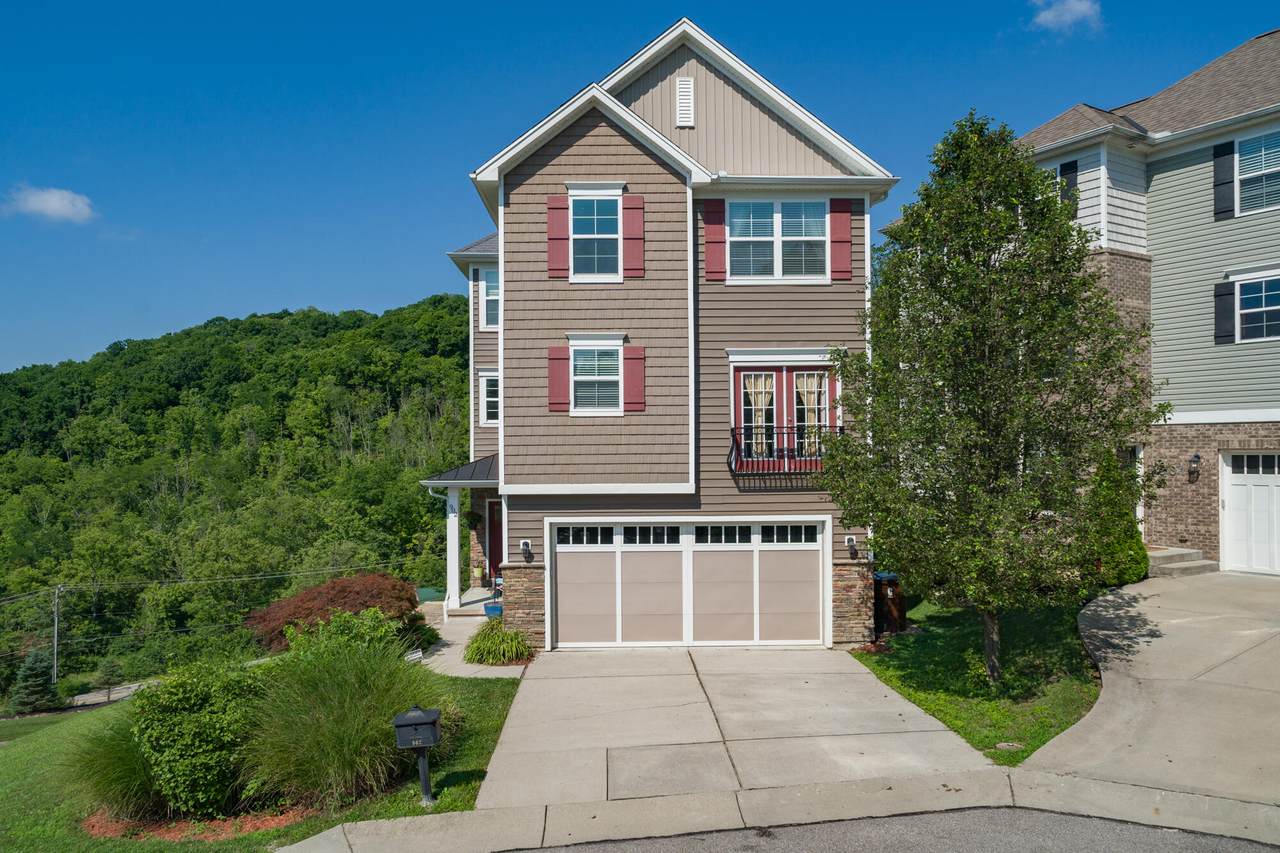 902 Treeline Drive - Photo 1