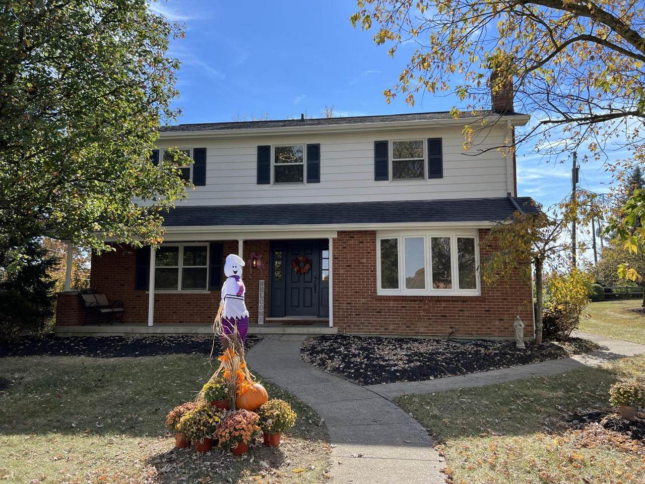 4 Andrew Circle - Photo 1