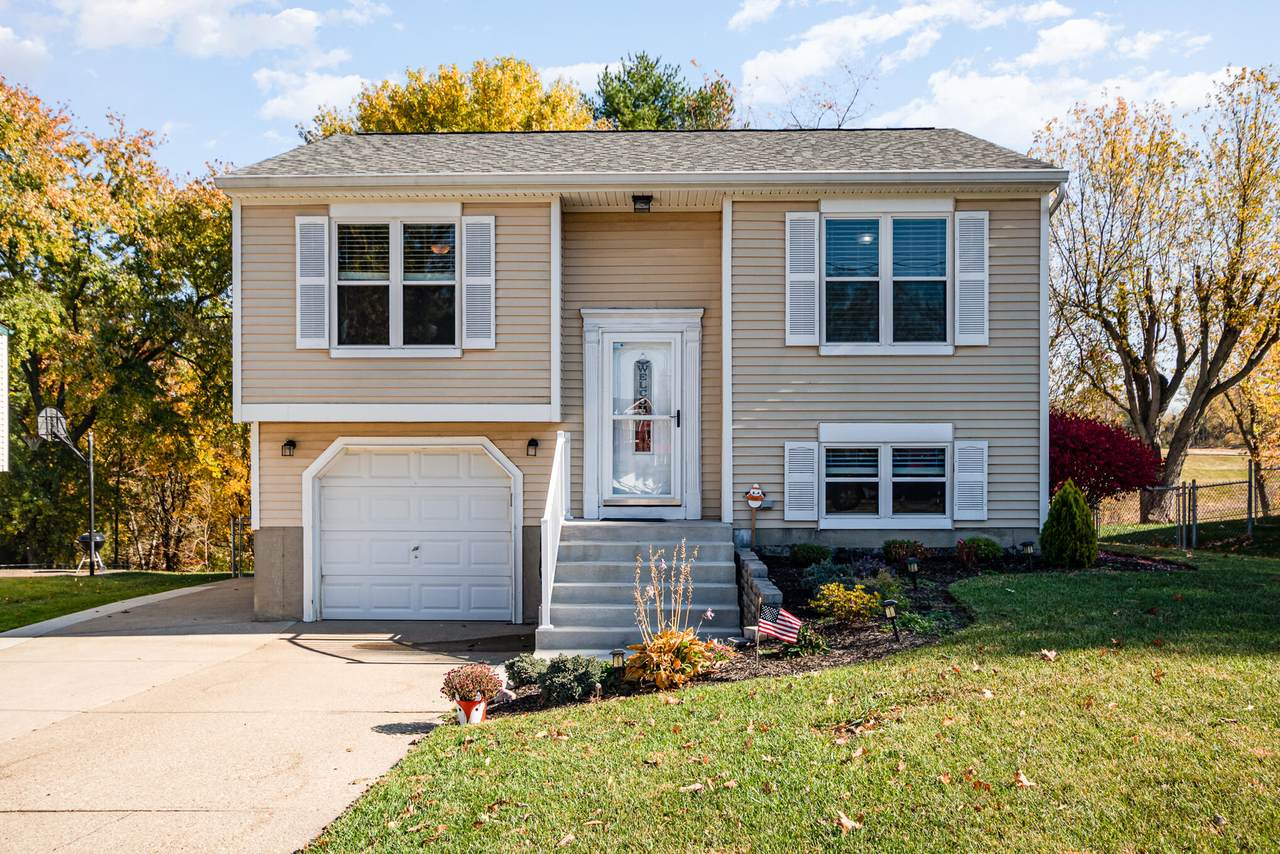 126 Breckenridge Drive - Photo 1