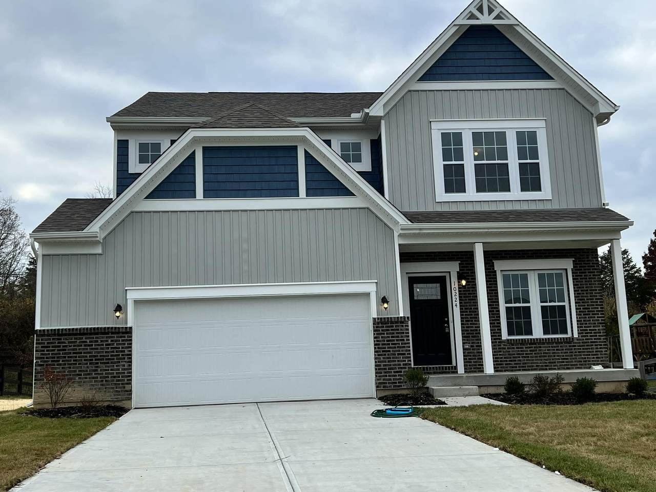 10224 Harlequin Court - Photo 1