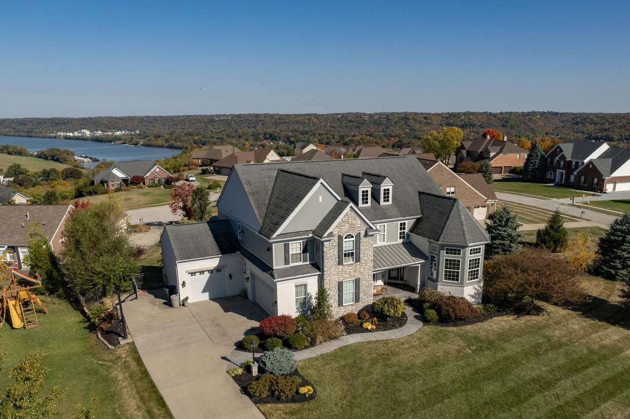 1708 Grandview Drive - Photo 1
