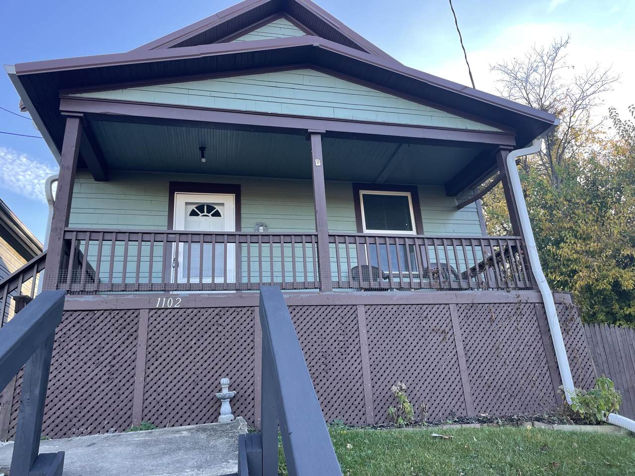 1102 6th Avenue - Photo 1
