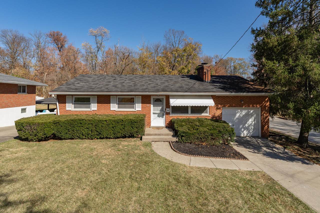 546 Perimeter Drive - Photo 1