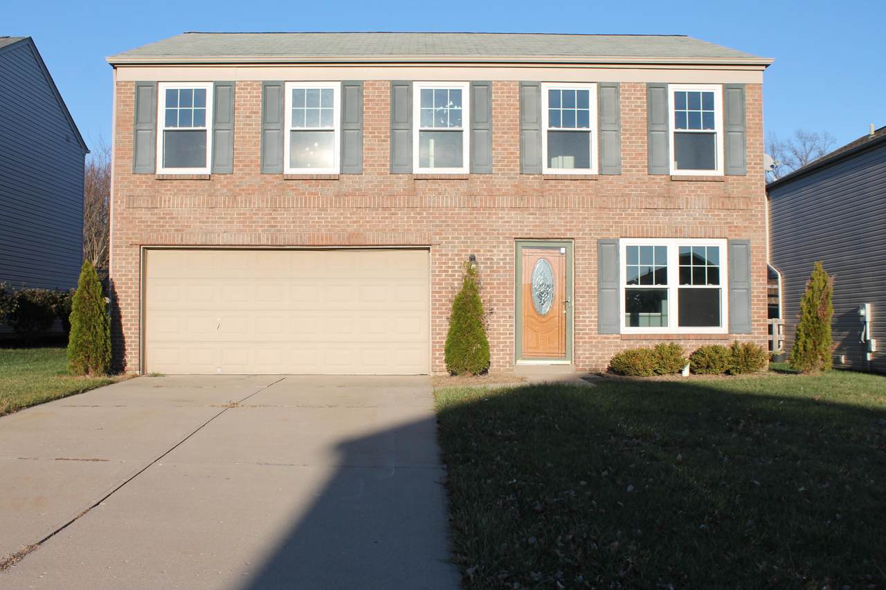 3253 Summitrun Drive - Photo 1